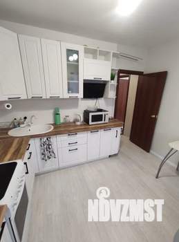 1-к квартира, посуточно, 33м2, 3/3 этаж