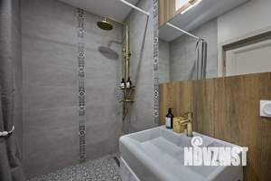 Студия квартира, посуточно, 32м2, 1/5 этаж