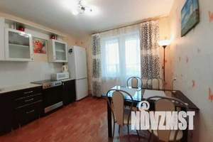 1-к квартира, посуточно, 40м2, 8/17 этаж