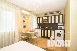 1-к квартира, посуточно, 30м2, 2/5 этаж