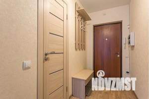 1-к квартира, посуточно, 28м2, 2/15 этаж