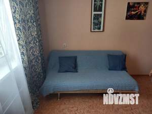 1-к квартира, посуточно, 33м2, 7/10 этаж