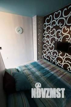 1-к квартира, посуточно, 32м2, 3/10 этаж