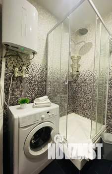 Студия квартира, посуточно, 35м2, 4/5 этаж