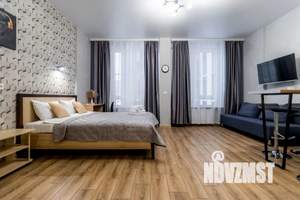 Студия квартира, посуточно, 38м2, 3/12 этаж