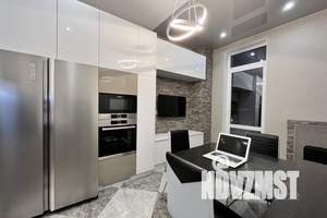 2-к квартира, посуточно, 80м2, 4/10 этаж