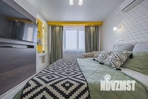 1-к квартира, посуточно, 33м2, 8/19 этаж