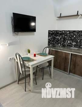 Студия квартира, посуточно, 25м2, 1/5 этаж