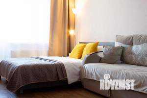 1-к квартира, посуточно, 38м2, 1/1 этаж