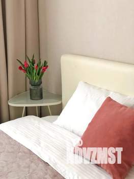 1-к квартира, посуточно, 42м2, 15/17 этаж