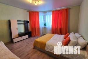 1-к квартира, посуточно, 38м2, 8/17 этаж