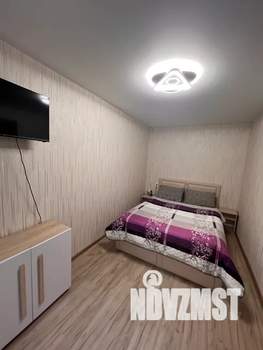 2-к квартира, посуточно, 40м2, 1/5 этаж