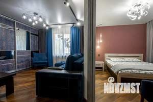 2-к квартира, посуточно, 40м2, 2/9 этаж