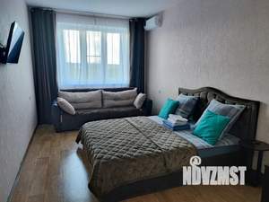 1-к квартира, посуточно, 40м2, 9/17 этаж