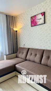 1-к квартира, посуточно, 40м2, 2/10 этаж