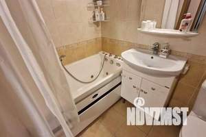 1-к квартира, посуточно, 50м2, 4/10 этаж