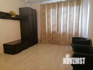 1-к квартира, посуточно, 33м2, 4/10 этаж