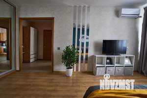 1-к квартира, посуточно, 50м2, 4/10 этаж