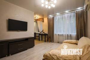 1-к квартира, посуточно, 40м2, 2/9 этаж
