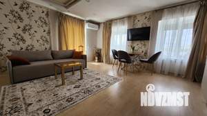 1-к квартира, посуточно, 39м2, 2/2 этаж