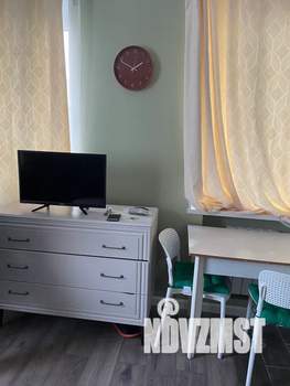 Студия квартира, посуточно, 32м2, 2/3 этаж