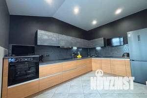 3-к квартира, посуточно, 150м2, 3/3 этаж