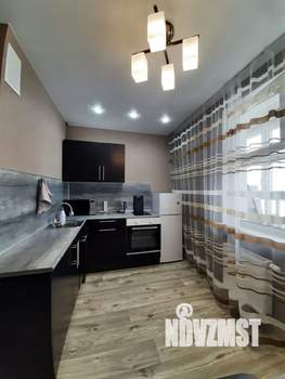 1-к квартира, посуточно, 35м2, 18/25 этаж