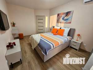 1-к квартира, посуточно, 43м2, 9/25 этаж