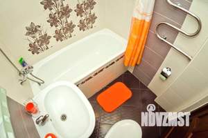 1-к квартира, посуточно, 47м2, 1/1 этаж