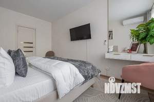 1-к квартира, посуточно, 42м2, 2/25 этаж