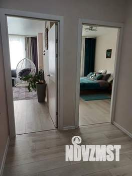 1-к квартира, посуточно, 45м2, 1/18 этаж