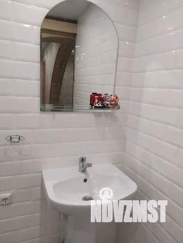 1-к квартира, посуточно, 40м2, 7/10 этаж
