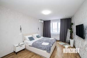 1-к квартира, посуточно, 42м2, 1/1 этаж