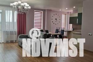 2-к квартира, посуточно, 107м2, 12/17 этаж