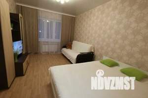 1-к квартира, посуточно, 44м2, 8/17 этаж