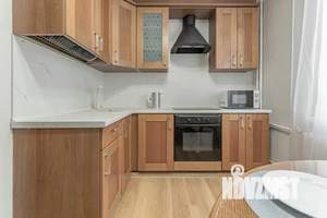 2-к квартира, посуточно, 55м2, 1/1 этаж