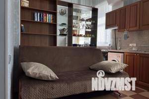 1-к квартира, посуточно, 42м2, 2/2 этаж