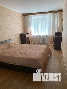 1-к квартира, посуточно, 44м2, 4/5 этаж