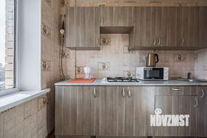 1-к квартира, посуточно, 40м2, 4/10 этаж