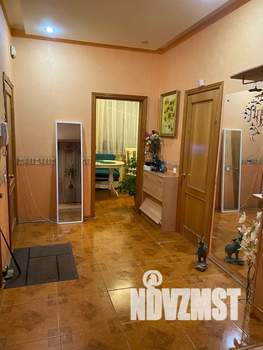 2-к квартира, посуточно, 100м2, 2/4 этаж