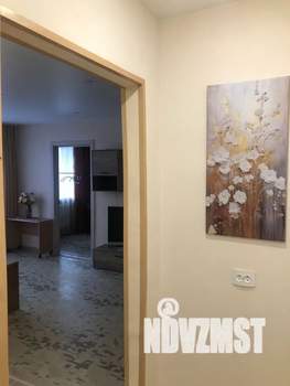 2-к квартира, посуточно, 42м2, 3/5 этаж