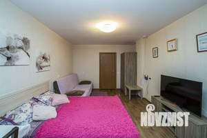 1-к квартира, посуточно, 42м2, 1/1 этаж