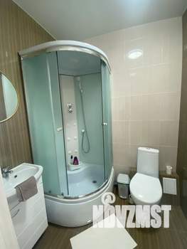 Студия квартира, посуточно, 18м2, 18/19 этаж