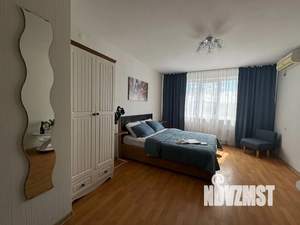 1-к квартира, посуточно, 43м2, 6/17 этаж