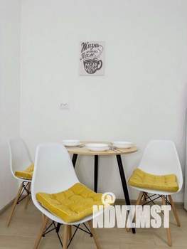 1-к квартира, посуточно, 37м2, 1/1 этаж