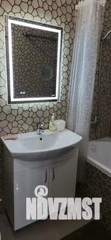 1-к квартира, посуточно, 42м2, 3/9 этаж