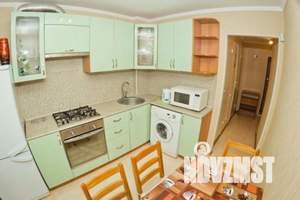 1-к квартира, посуточно, 39м2, 1/1 этаж