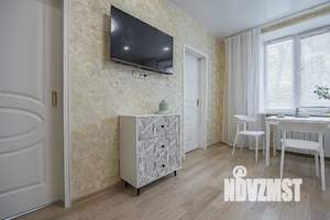 2-к квартира, посуточно, 43м2, 1/3 этаж