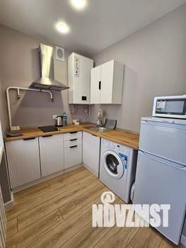 Студия квартира, посуточно, 31м2, 3/3 этаж