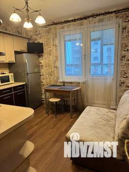 1-к квартира, посуточно, 40м2, 8/17 этаж